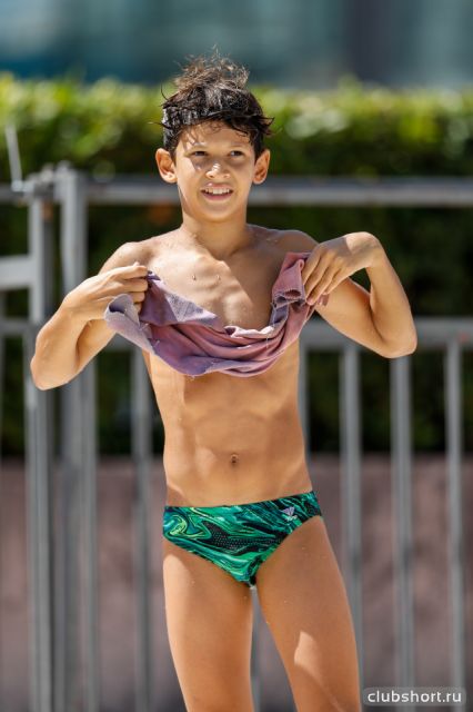 Sexy Swimmers